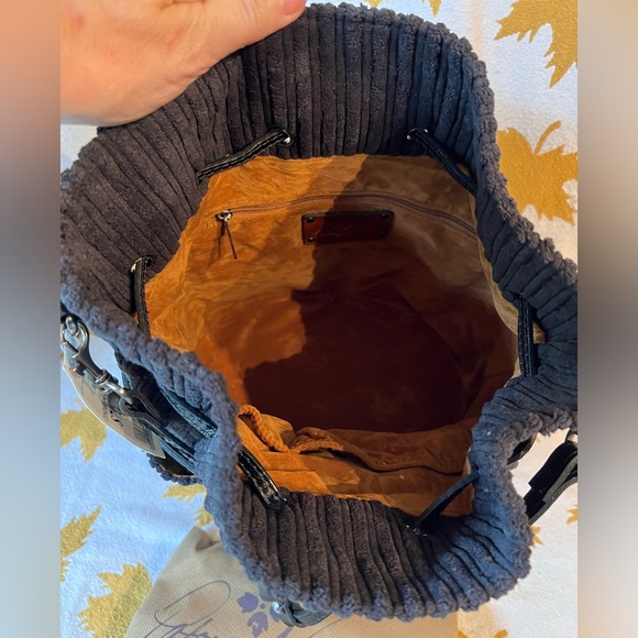 Patrizia Nash velvet corduroy sack bag crossbody - Picture 11 of 13